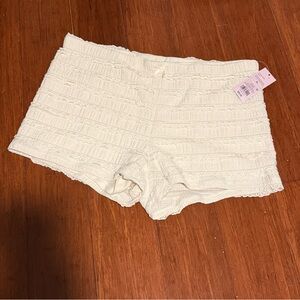 Target Boho lace NWT white bloomer shorts XL